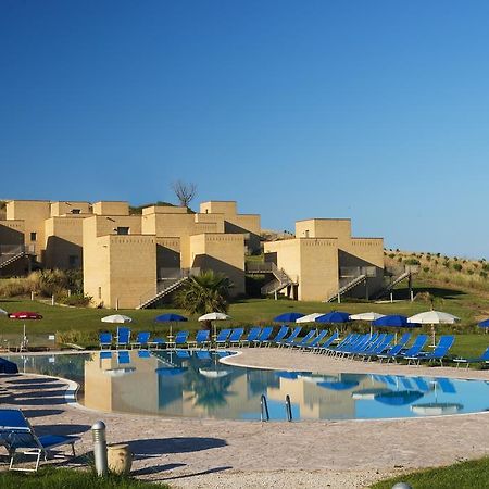 Menfi Beach Resort Екстериор снимка